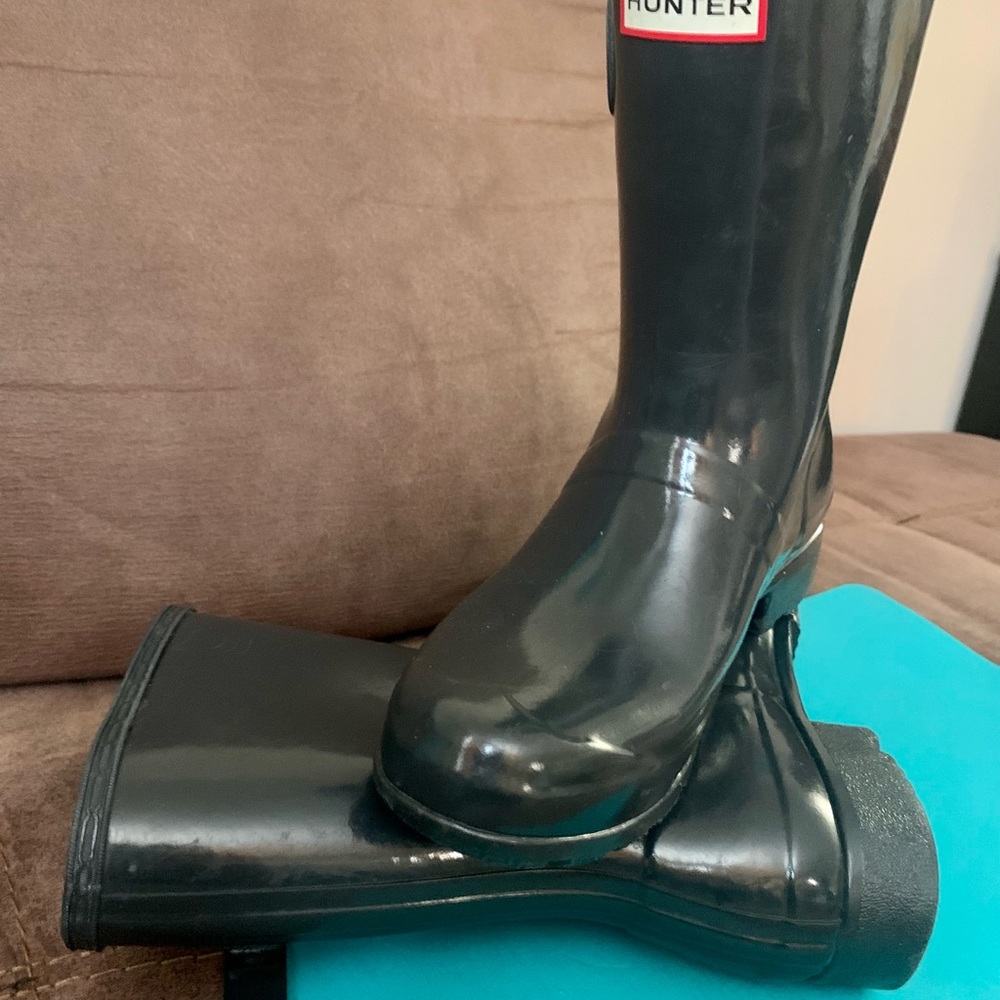 Hunters boots, black glossy